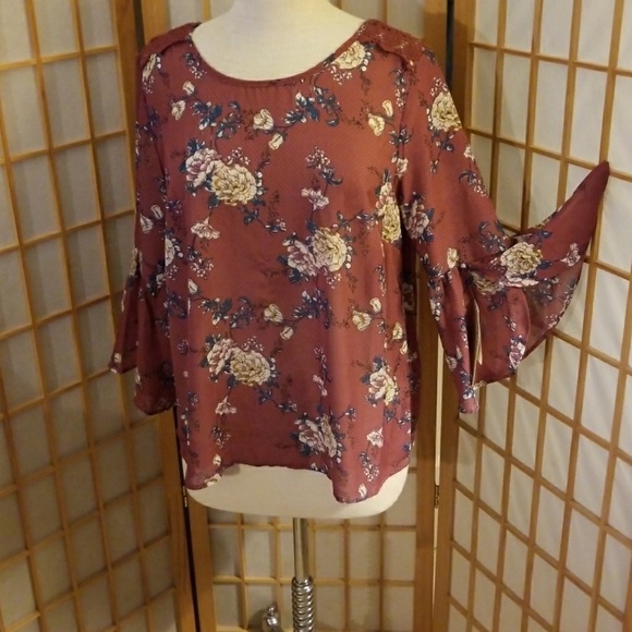 Rewind Tops - NWT Rewind top sz  XL
